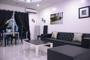 Living area - Kandy Haven - 1 Bedroom Unit (Angeles City)