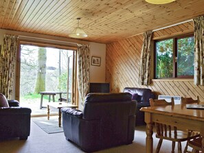 TV - 2 bedroom accommodation in Spean Bridge near Fort William (Spean Bridge near Fort William)