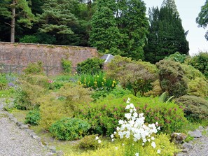 Property grounds - 2 bedroom accommodation in Palnackie, Castle Douglas (Palnackie, Castle Douglas)