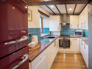 Dishwasher - Gill Cottage - UK1277 (Castle Carrock, near Brampton)