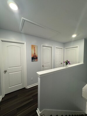 Interior - Modern, spacious and comfortable home in Murfreesboro near Nashville. (Murfreesboro)