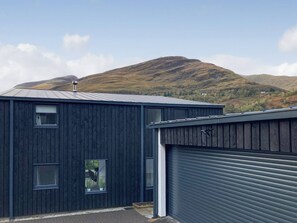 Exterior - 5 bedroom accommodation in Kinlochleven (Kinlochleven)