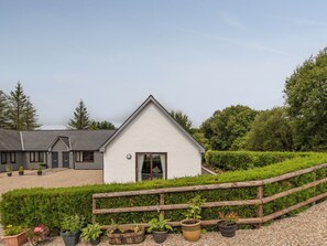 Exterior - 2 bedroom accommodation in Banavie (Banavie)