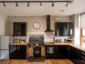 Private kitchen - 3 bedroom accommodation in Fort William (Fort William)