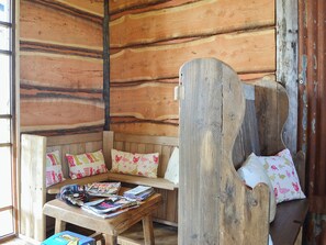 Interior - 1 bedroom accommodation in Burton Fleming, near Filey (Burton Fleming, near Filey)