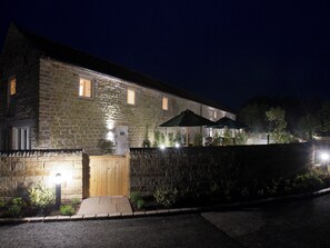 Exterior - 1 bedroom accommodation in Harwood Dale, near Scarborough (Harwood Dale, near Scarborough)