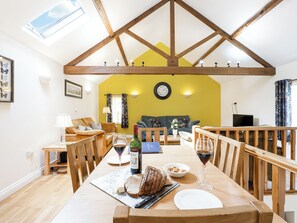 Dining - 2 bedroom accommodation in Harwood Dale, near Scarborough (Harwood Dale, near Scarborough)