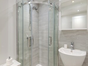 Towels - 3 bedroom accommodation in Whitby (Whitby)