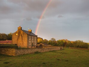 Exterior - 2 bedroom accommodation in Harwood Dale, near Scarborough (Harwood Dale, near Scarborough)