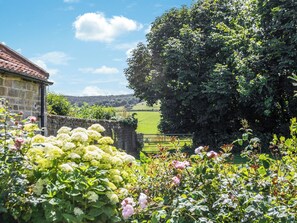 View | Walnut Cottage, Harwood Dale, near Scarborough - 2 bedroom accommodation in Harwood Dale, near Scarborough (Harwood Dale, near Scarborough)