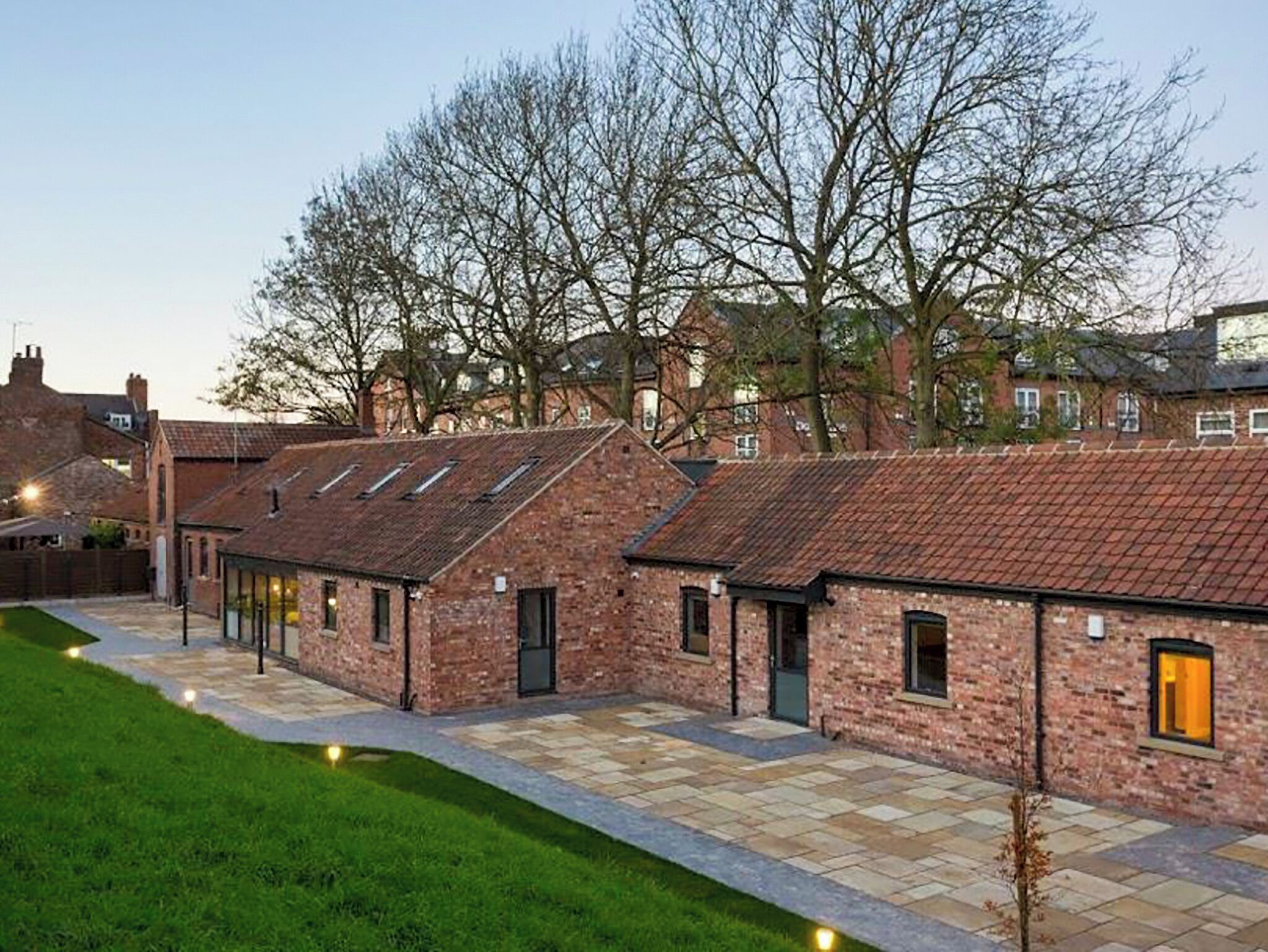 المنشأة من الخارج