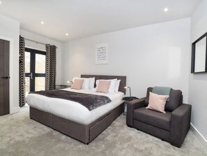 2 bedrooms, free WiFi - This ground floor apartment is beautiful. (York)