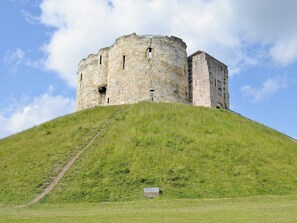 Point of interest - 1 bedroom accommodation in York (York)