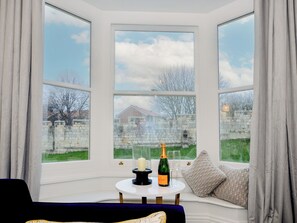 Interior - 3 bedroom accommodation in York (York)