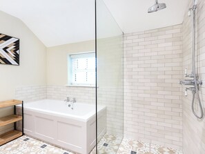Towels - 3 bedroom accommodation in Strensall (Strensall)