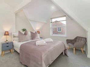 3 bedrooms, free WiFi - 3 bedroom accommodation in York (York)