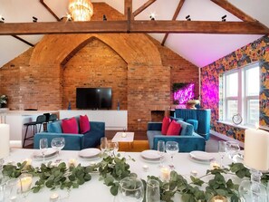 Interior - 5 bedroom accommodation in York (York)