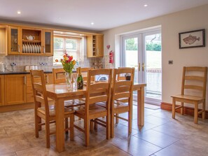 Dining - Willow Cottage-UK2788 (Penmaenmawr, near Conwy)