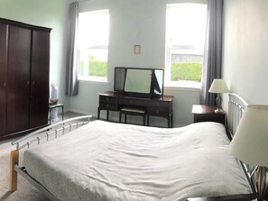 2 bedrooms, free WiFi - 2 bedroom accommodation in Dalavich (Dalavich)