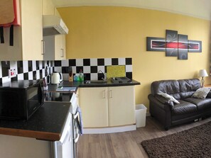 High chair - 2 bedroom accommodation in Dalavich (Dalavich)