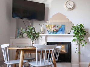 Dining - Seaside Apartment-UK2801 (Aberystwyth)