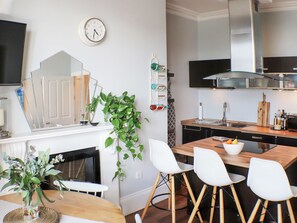 Dishwasher - Seaside Apartment-UK2801 (Aberystwyth)
