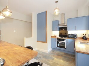 Dishwasher - 4 bedroom accommodation in York (York)