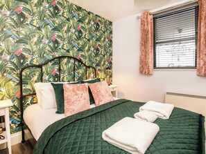 2 bedrooms, free WiFi - The Holgate Hideaway - UK2807 (York)