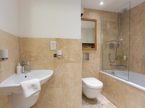 Towels - 2 bedroom accommodation in York (York)