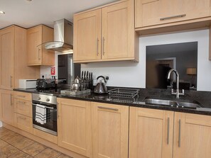 Dishwasher - 2 bedroom accommodation in York (York)