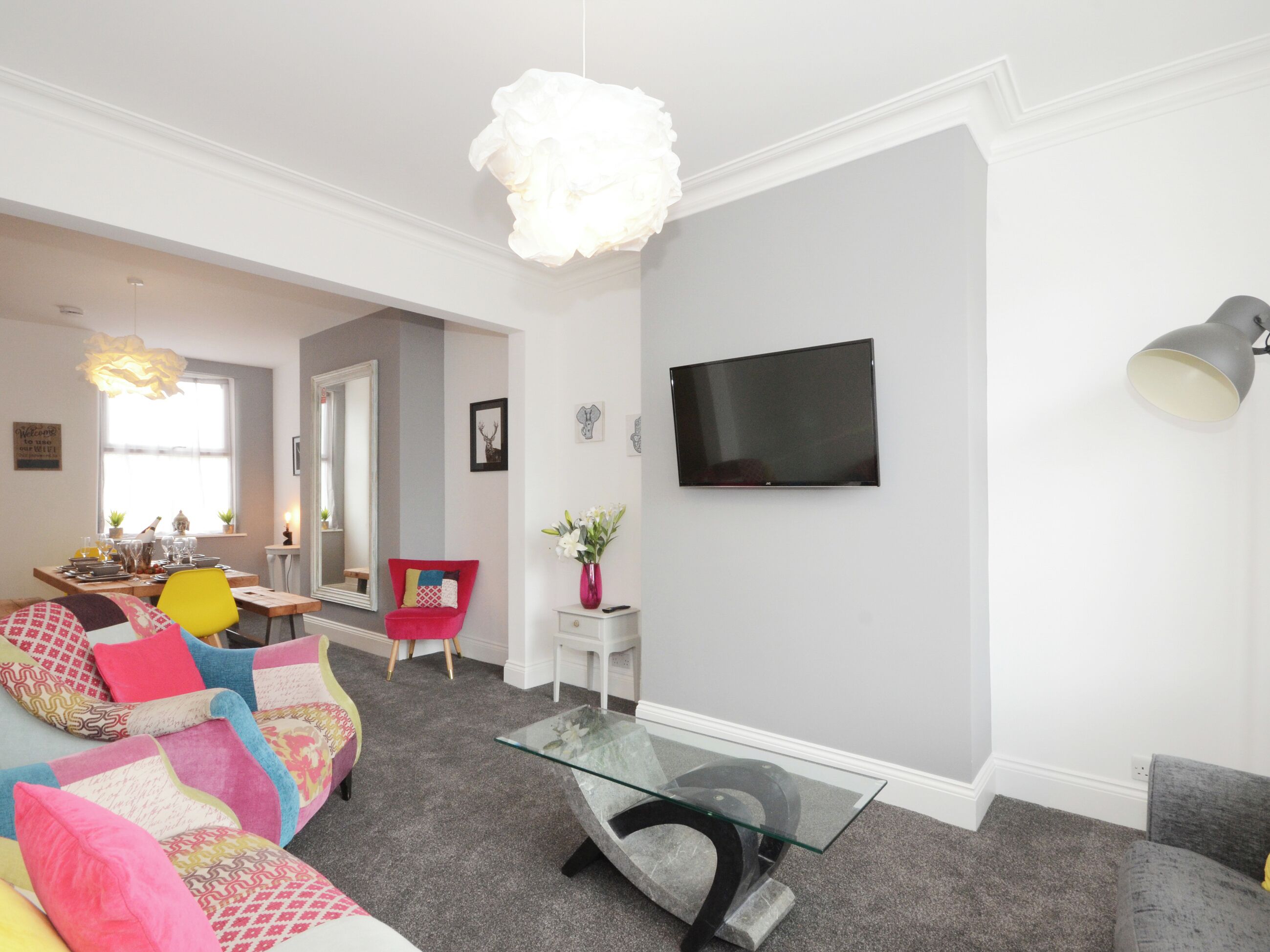 Wonderful Family Home Ideally Located To Enjoy A City Break In York. - 요크
