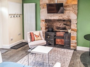 TV - Oakbank Servants Quarters - UK7573 (Pitlochry)