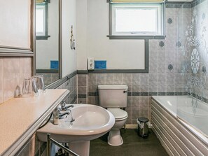 Towels - Lodge Three - UK7614 (Moffat)