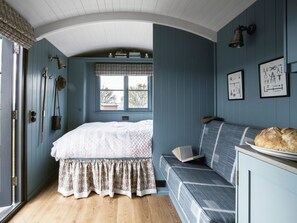 1 bedroom - Curlew Shepherds Hut - UK7628 (Pitlochry)