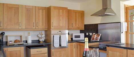 Dishwasher, high chair