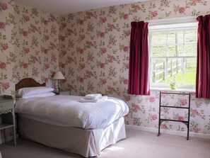 2 bedrooms, free WiFi - Marble Lodge - UK7635 (Pitlochry)