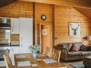 Interior - Henning Lodge - UK31008 (Ansty, near Dorchester)