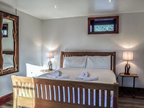 1 bedroom, free WiFi - Anne's Cottage - UK7782 (Newton Stewart)