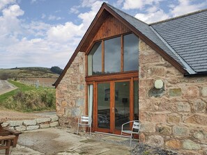 Exterior - 3 bedroom accommodation in Lumphanan, near Banchory (Lumphanan, near Banchory)