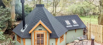 Copper Beech Cabin - UK7826