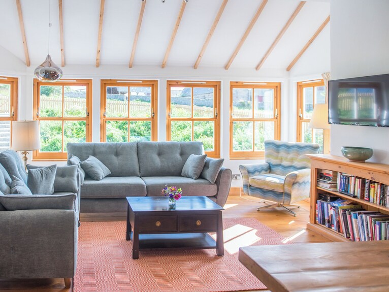 3 Bedroom Accommodation In Banchory - Banchory