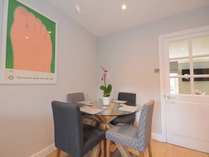 Dining - 3 bedroom accommodation in York (York)