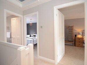 3 bedrooms, free WiFi - 3 bedroom accommodation in York (York)