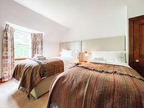 3 bedrooms, free WiFi - Balloan Cottage-UK7382 (Dornoch)