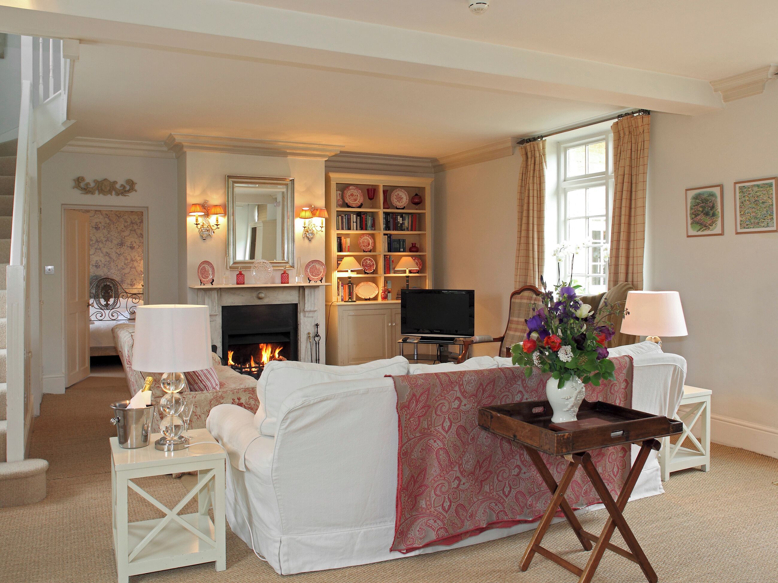 This Stunning Property Makes A Real Retreat For Guests Looking For Luxury. - Burford