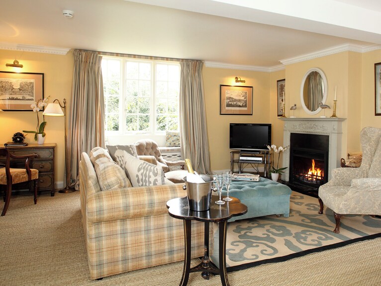 3 Bedroom Accommodation In Bruern, Near Chipping Norton - Chipping Norton