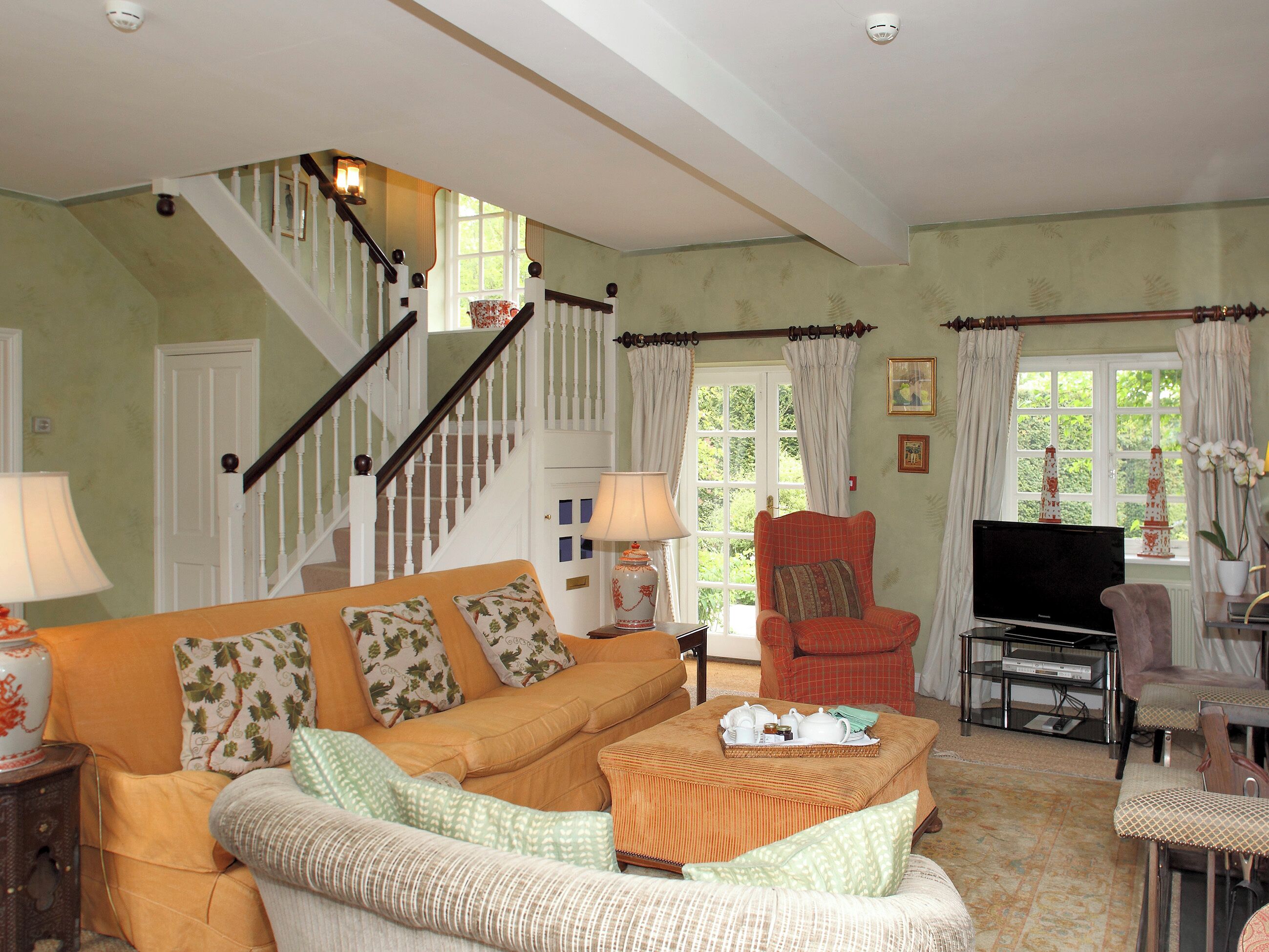 3 Bedroom Accommodation In Bruern, Near Chipping Norton - Oxfordshire