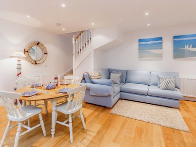 3 bedroom accommodation in Aldeburgh, near Saxmundham