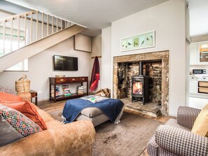 TV, fireplace - 2 bedroom accommodation in Longframlington, near Rothbury (Longframlington, near Rothbury)