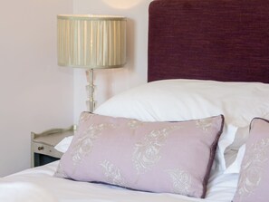 2 bedrooms, free WiFi - 2 bedroom accommodation in Longframlington, near Rothbury (Longframlington, near Rothbury)